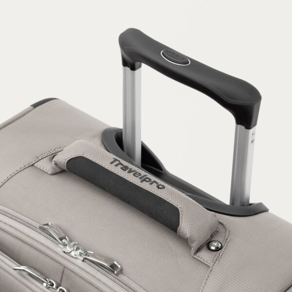 Maxlite® 5 Carry-On Rollaboard®