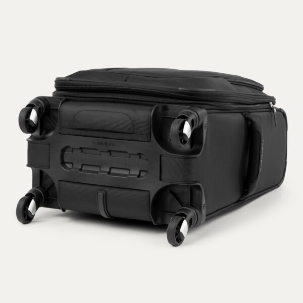 Maxlite® 5 Carry-On Spinner