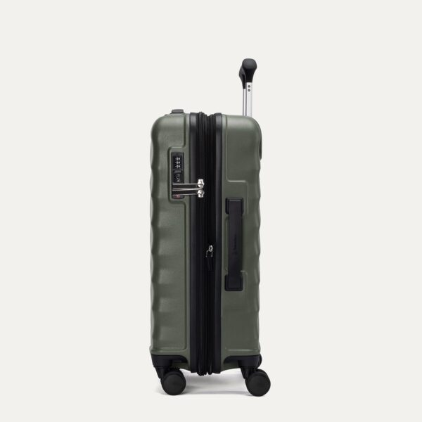 Maxlite® Air V2 Carry-On Hardside Spinner