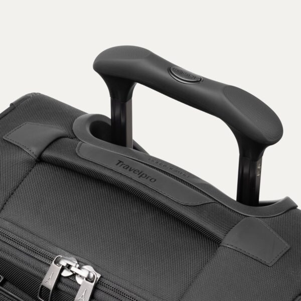 Crew™ Classic Compact Carry-On Spinner