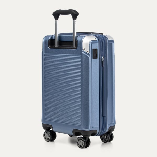 409209102_3606_fe7ac916-ac62-4c8a-8270-fd9bda515a19 Platinum® Elite Carry-On Hardside Spinner