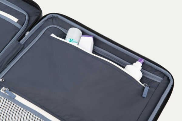 409209501_Pocket Platinum® Elite Medium Check-In Hardside Spinner