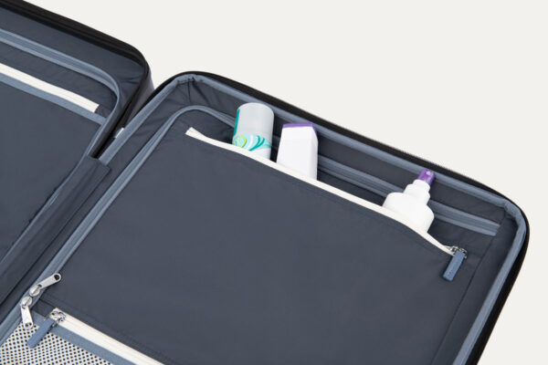 409209901_Pocket Platinum® Elite Large Check-In Hardside Spinner