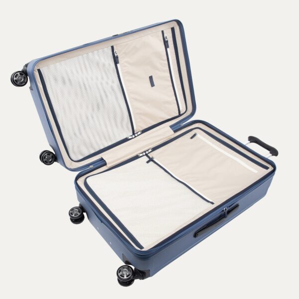 409209902_Interior_Closed Platinum® Elite Large Check-In Hardside Spinner