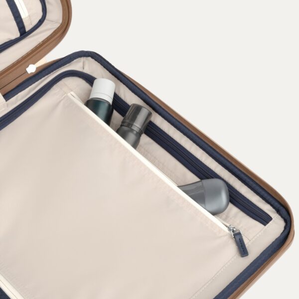 409209915_012-1500x1500-f3a2c67 Platinum® Elite Large Check-In Hardside Spinner