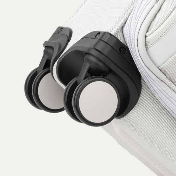 VersaPack®+ Compact  Carry-on Spinner