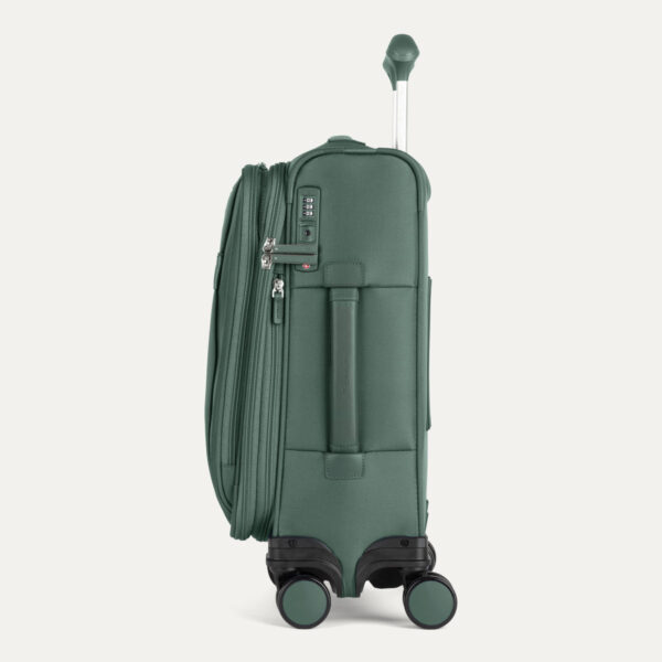 VersaPack®+ Compact  Carry-on Spinner
